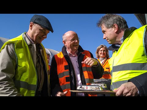 Szene News - 175 Jahre Schweizer Bahnen - Zwei Lokomotiven zum Bahnjubiläum (LOKI by Volldampf.TV)