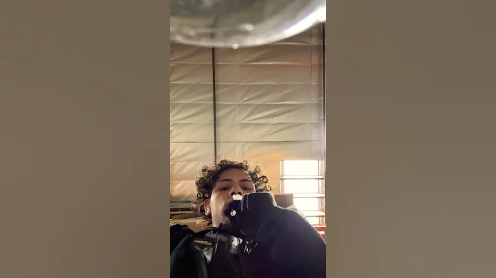 SMACKING NIC PEN AT WORK 🫡 #blinker #dispensarylife #warehouse