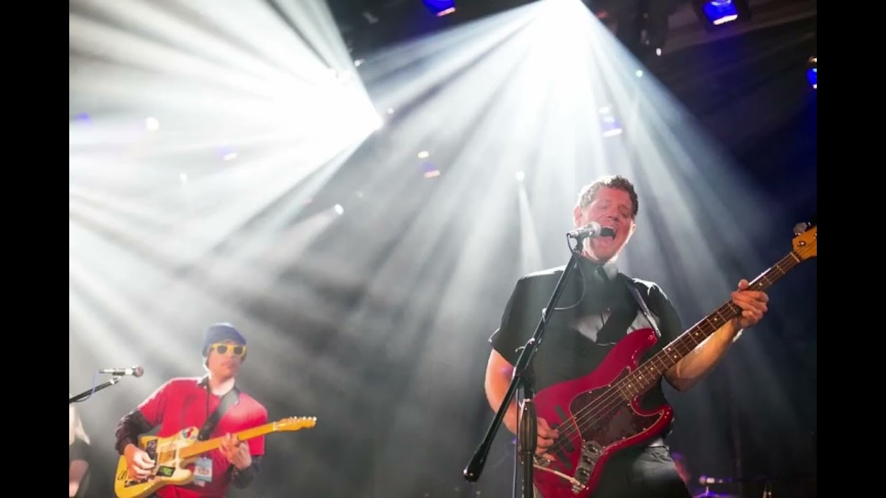 Weezer + Ozma - Superstars (Eulogy For A Rock Band Demo)