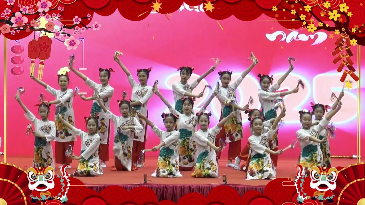 Bé chúc tết, Xúc xắc xúc xẻ - Nhảy Mashup chào xuân