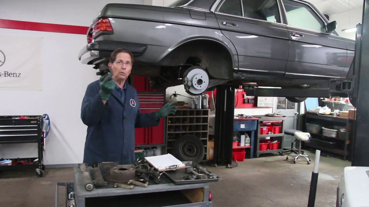 Planning a Long Road Trip in an Old Benz - Just Jump in and Go? Not! troubleshooting trailer lights