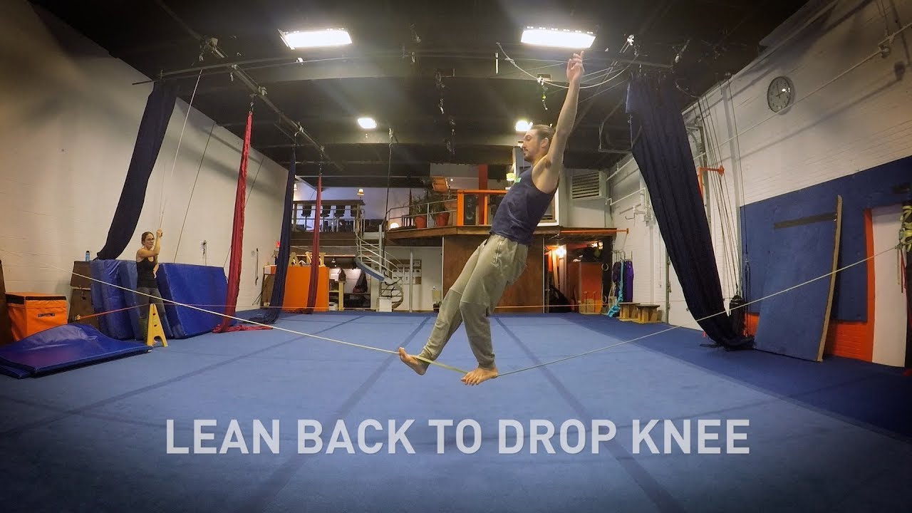 Slackline Tricks #9 - Lean to drop knee