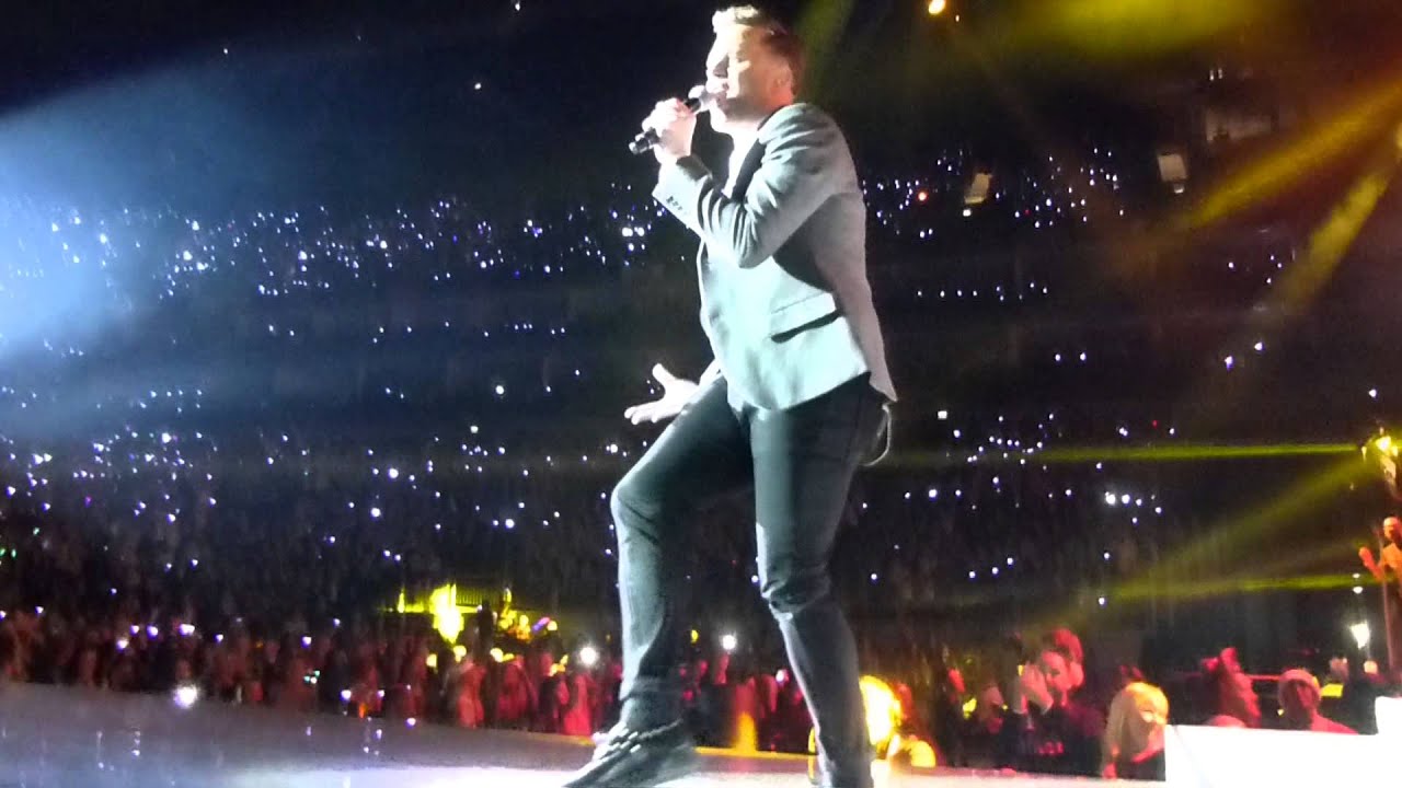 camera iphone 8 plus apk Olly Murs at Jingle Bell Ball Dec 7th 2013