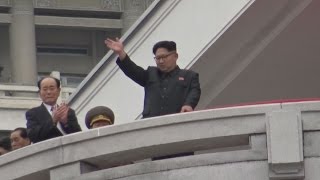 平壌でパレード 金正恩氏妹が党中央委入り