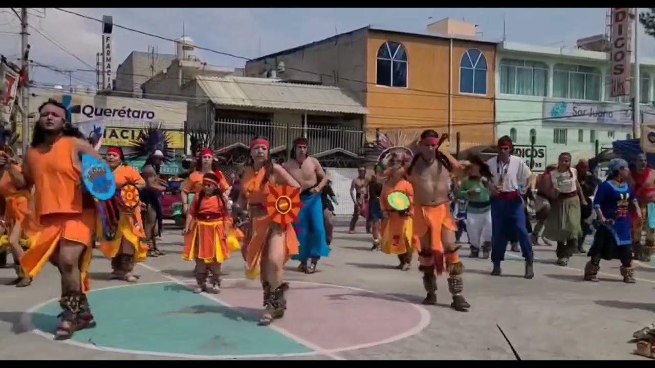 Danza Chimalli ( escudo ) , danza meshica , danza azteca. 8vo aniversario calpulli Mezcoyocalco.
