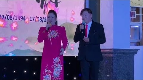 CẬP ĐÔI ĐẲNG CẤP LÀ ĐÂY NSUT.PHƯỢNG HẰNG NS DANH CA CHÂUTHANH TẠI BIỂN NHA TRANG QUÁ ĐỈNH 