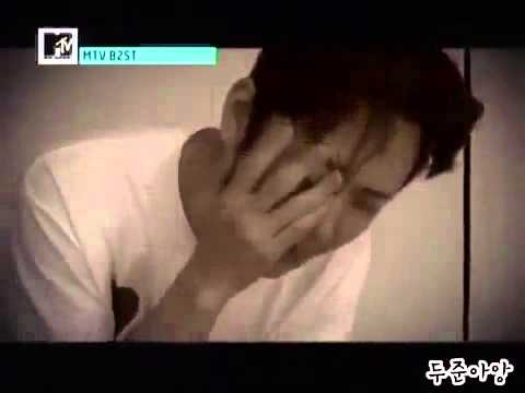 BEAST (Highlight) Yong Junhyung singing ballad song and try to cry