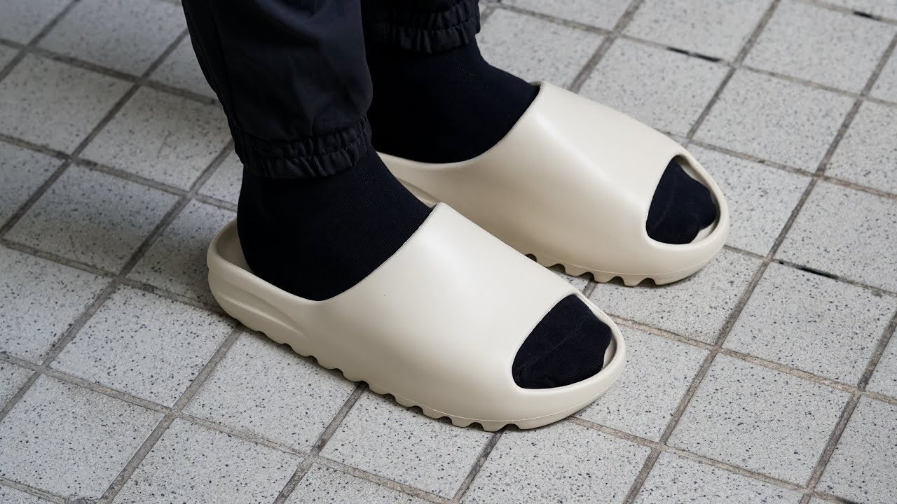 再入荷 adidas YEEZY SLIDE Bone - 通販 - www.ssciindia.com