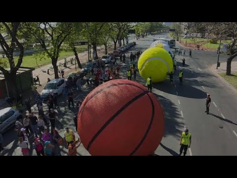 Big balls bounce into Buenos Aires to mark Youth Olympics