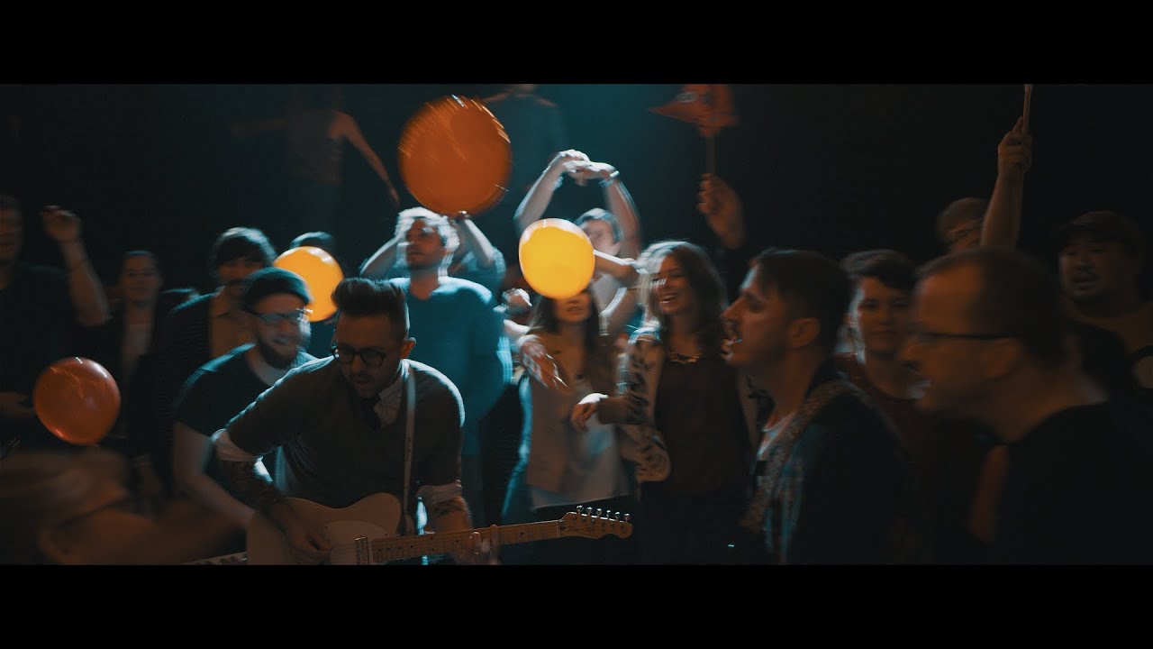 Kris Orlowski -- FIGHTING THE WAR