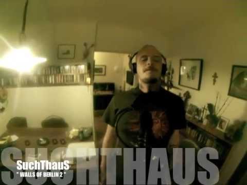 Hellhammer-Kvarforth-SuchThauS in the studio.