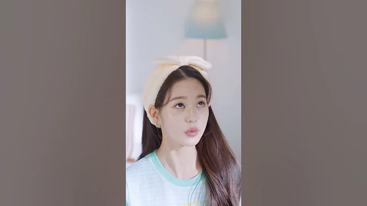 Jang Wonyoung's morning routine with the Green Tea Seed Serum #Shorts