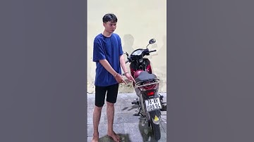 Ham mê cờ bạc, sinh viên năm 4 cướp cửa hàng FPT Shop