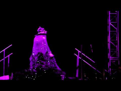 Eason's Moving On Stage 17 Los Angeles - 裙下之臣 (A段到副歌)