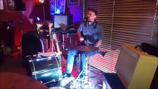 Video thumbnail of "Howlin' Wolf cover by Stomping Nick - Everybody's In The Mood"