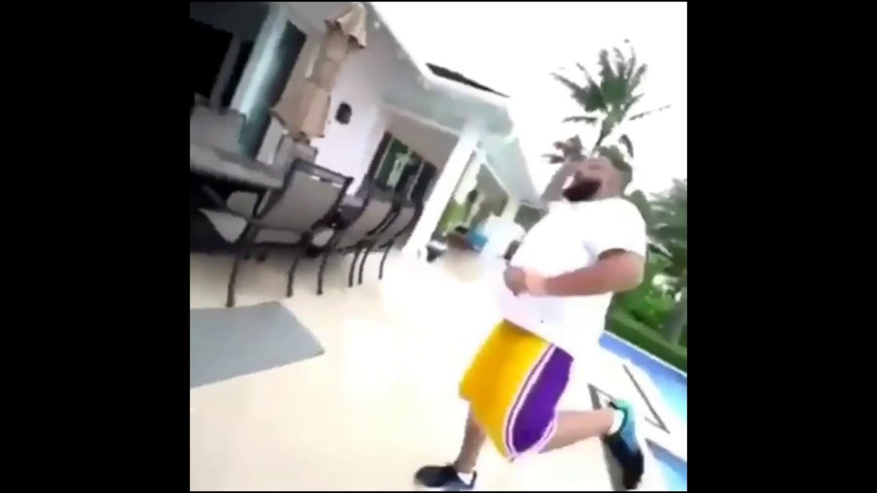 DJ KHALED DOES THE HYPE DANCE FORTNITE!!! - YouTube