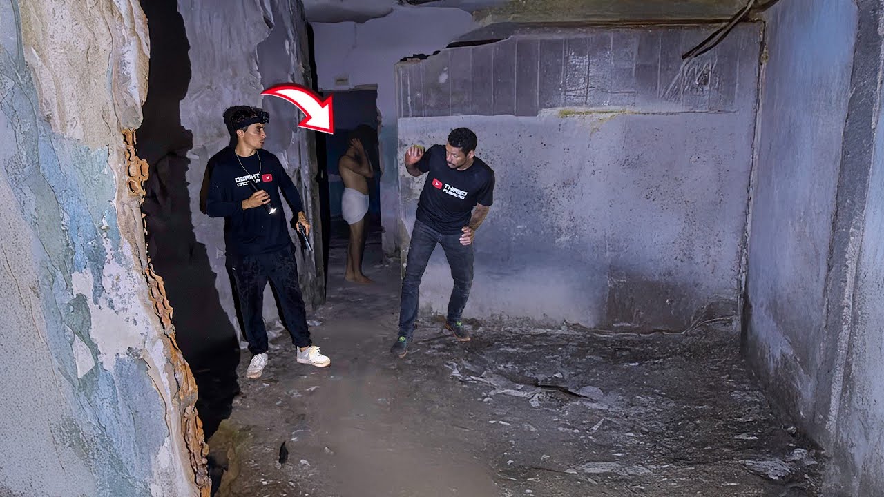 ELE APARECEU BEM NA MINHA FRENTE NO HOSPITAL PSIQUIÁTRICO