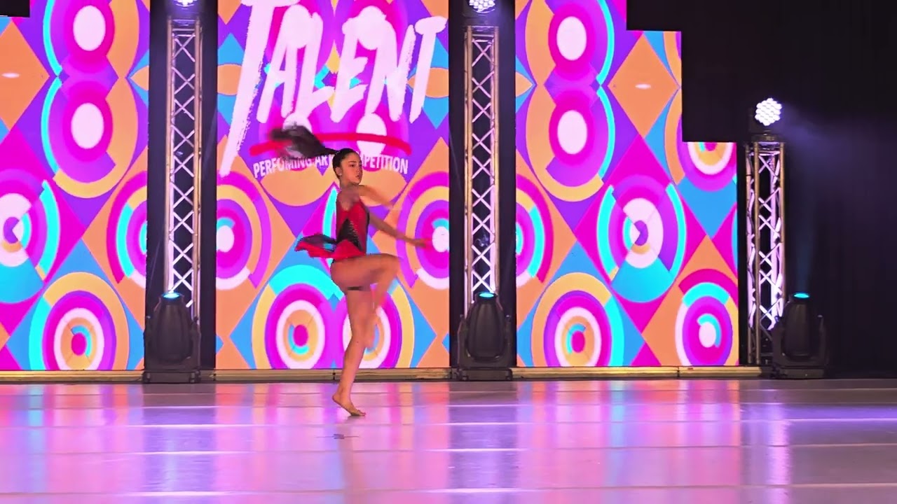 מיקה סמוחה סטודיו דנסינג