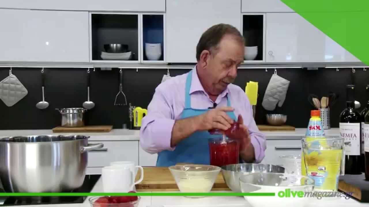 Χαλβάς σιμιγδαλένιος με φράουλες - olivemagazine.gr