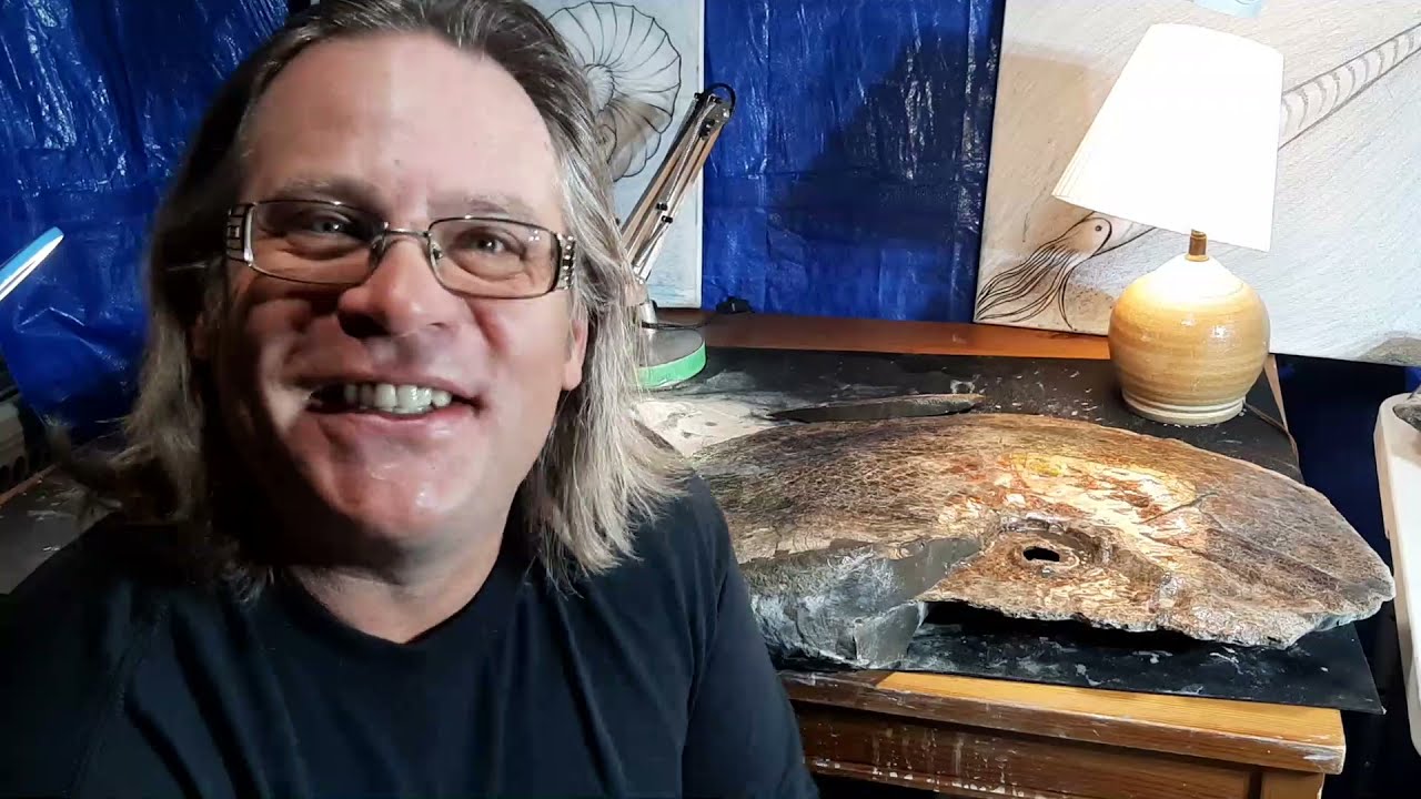 Fossil Dad and the Gigantic Alberta Ammonite Fossil