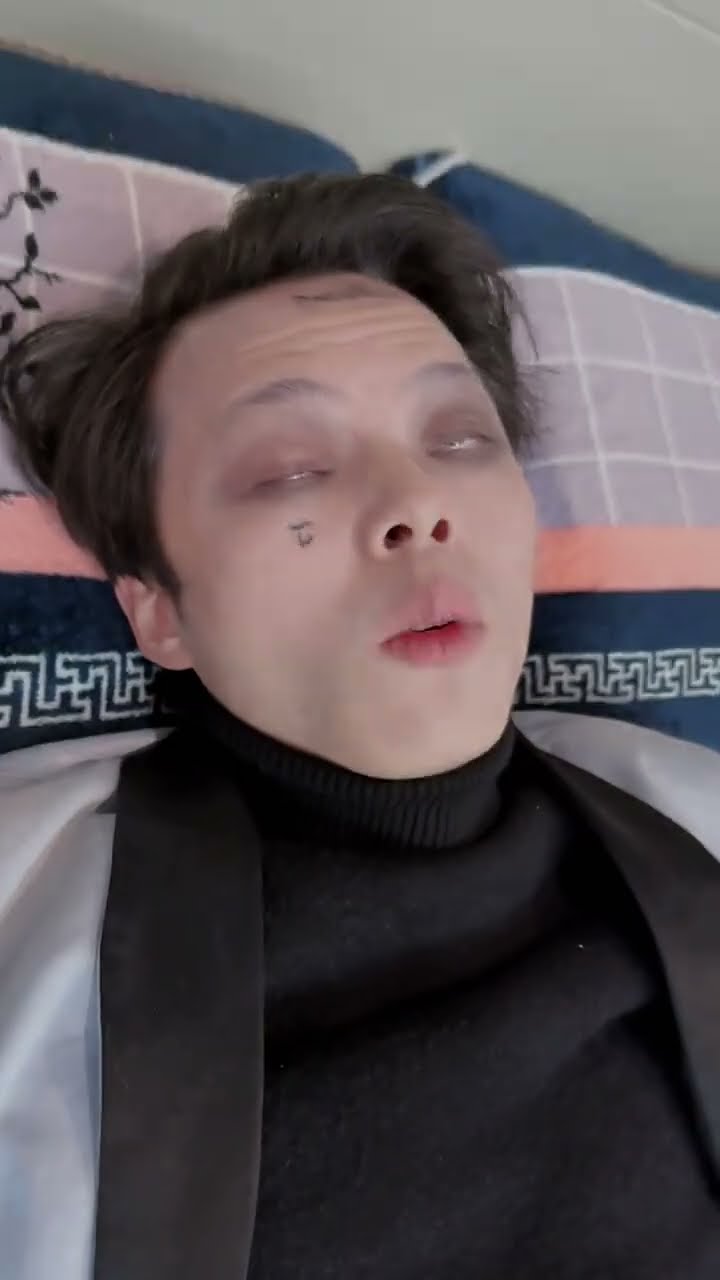 The clown wet the bed? Angel's prank #clown #angel