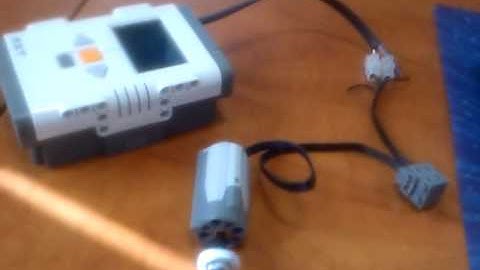 Lego NXT to Powerfunctions cable adapter