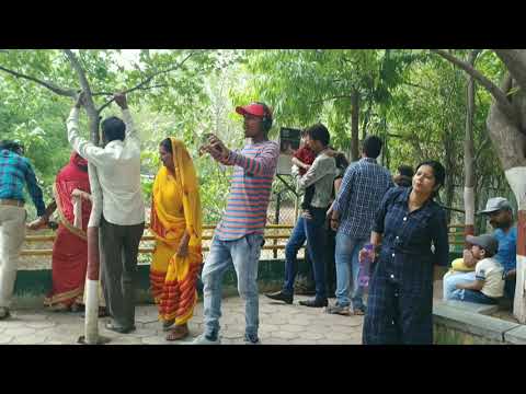 funny-dance-on-bollywood-song😅😅-in-public-place