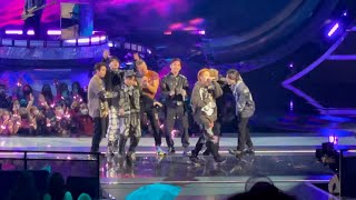 BTS x COLDPLAY My Universe Live Performance @ AMAs BRISxLIFE Fancam