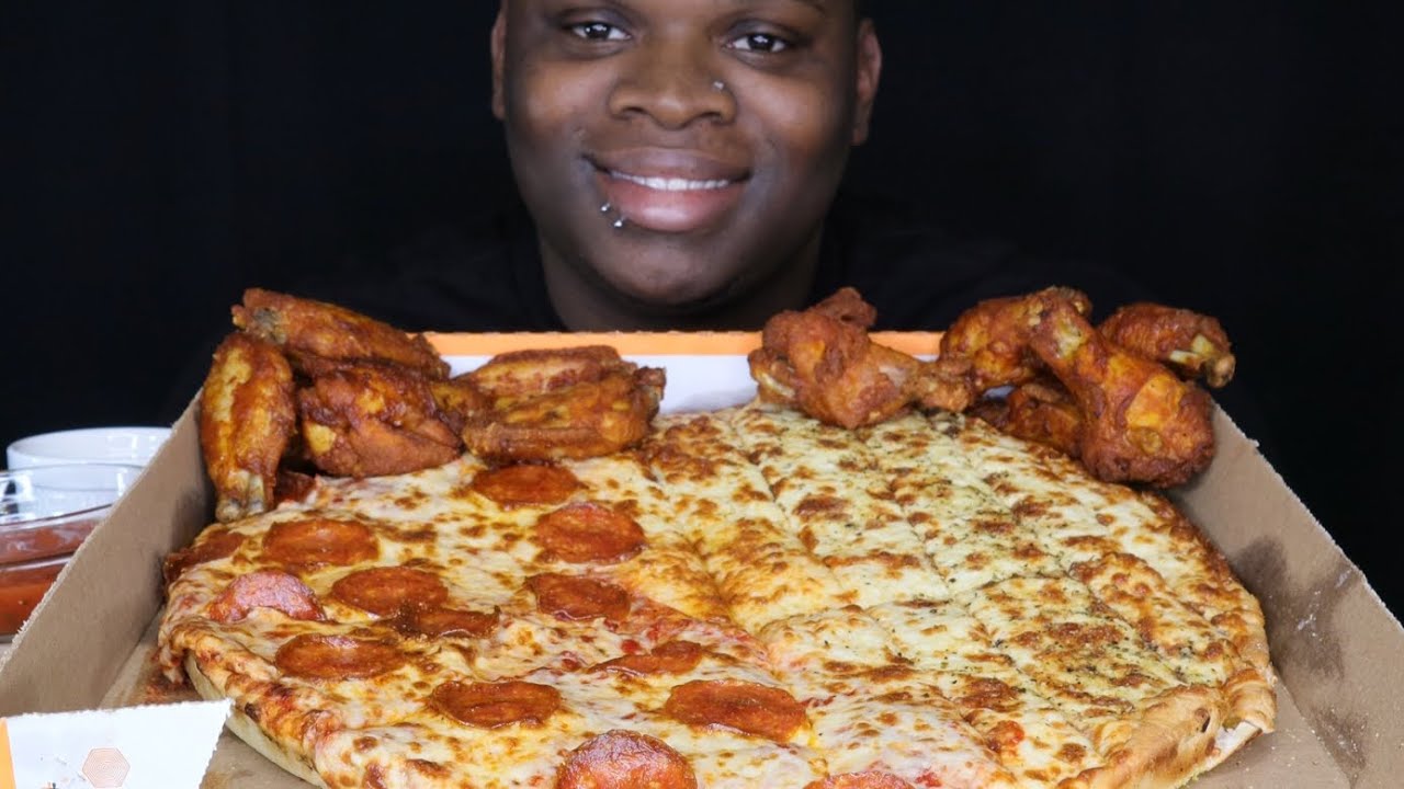 ASMR EATING LITTLE CAESARS PEPPERONI PIZZA & CHICKEN WINGS (no talking) | CALIENTAY ASMR MUKBANG