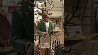 Spring Mood at XXXLutz: Charming Deer Gentleman &amp; Bright Red Decor Lips.#XXXLutz #AustriaShopping
