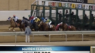 Over $100,000 in Show Bets Lost At the Start, Charles Town Races