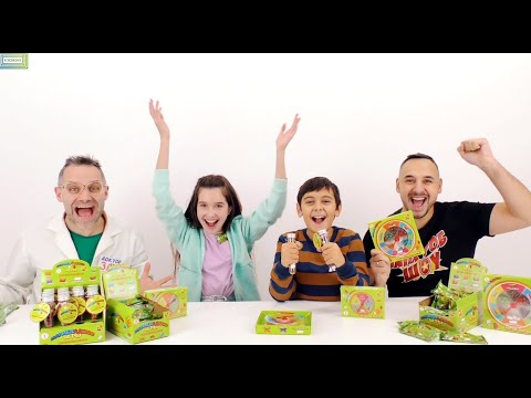 Папа РОБ, ЯРИК, ЛЕРА и ДОКТОР ЗЛЮ играют в МАРМЕЛАДСКИЕ ИГРЫ! КТО СЪЕСТ АДСКИЕ КОНФЕТЫ?