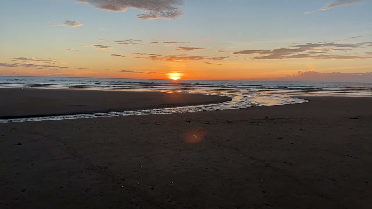 Timelapse Sunset from Sexy Beach, Philippines 