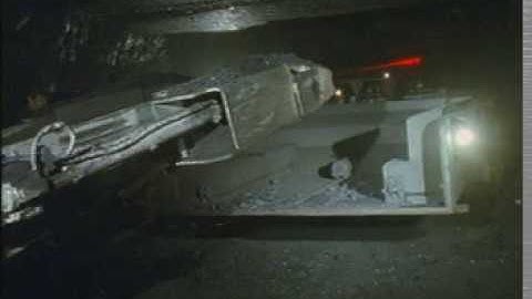 CONTINEOUS MINER OPERATION IN ROOM & PILLAR MINING