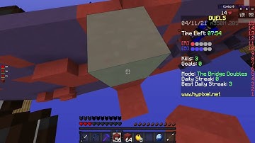 4 Block Clutch in Hypixel Bridge Duels