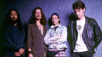 Soundgarden - Black Hole Sun (Studio Instrumental)