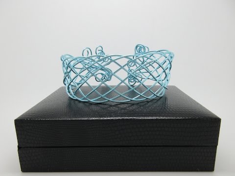 Realizzare un bracciale vichingo con la tecnica wire