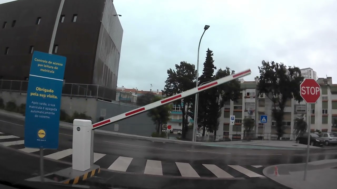 NOVIDADE - Linda-A-Velha. Oeiras. Lisboa. Portugal. #287