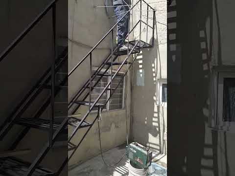 instalación #escalera #metal