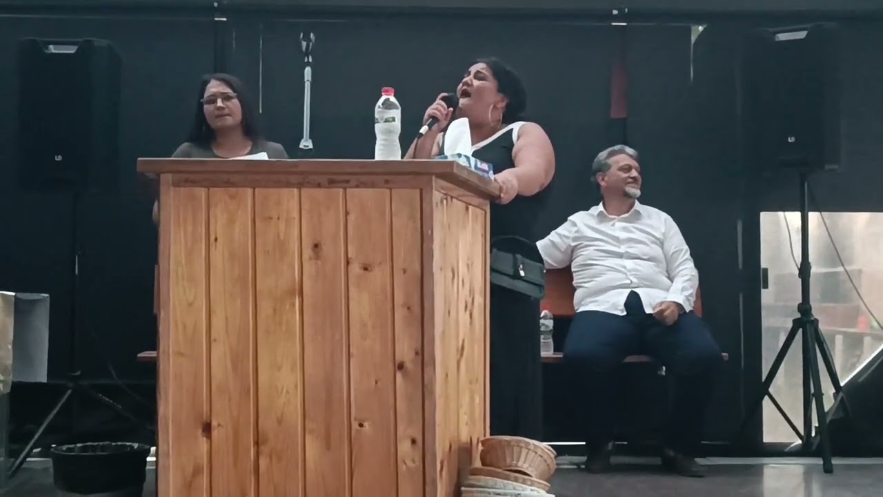 Hermanas keren y tamara coro de Castellón iglesia templo la mina