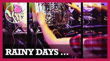 Rainy Day Eurorack Drone Music (w/ DR-OM on iPhone, MicroBrute, Volca Beats) #TTNM