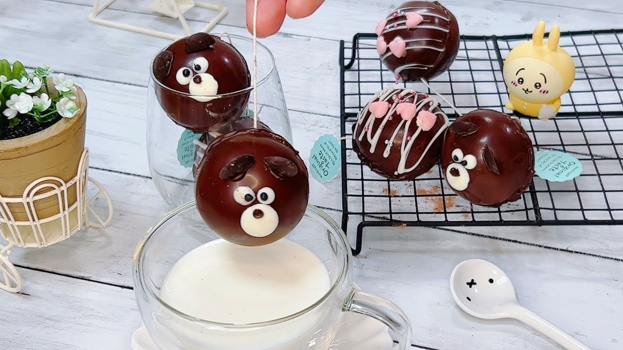 くまちゃんのホットチョコレートボム Bear's hot chocolate bomb - YouTube