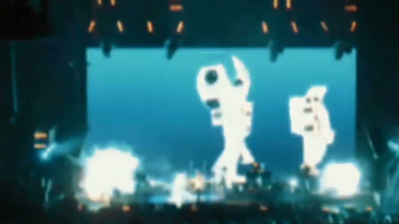 Depeche Mode - Enjoy The Silence Live In Toronto 24.07.2009 (Remastered Video)