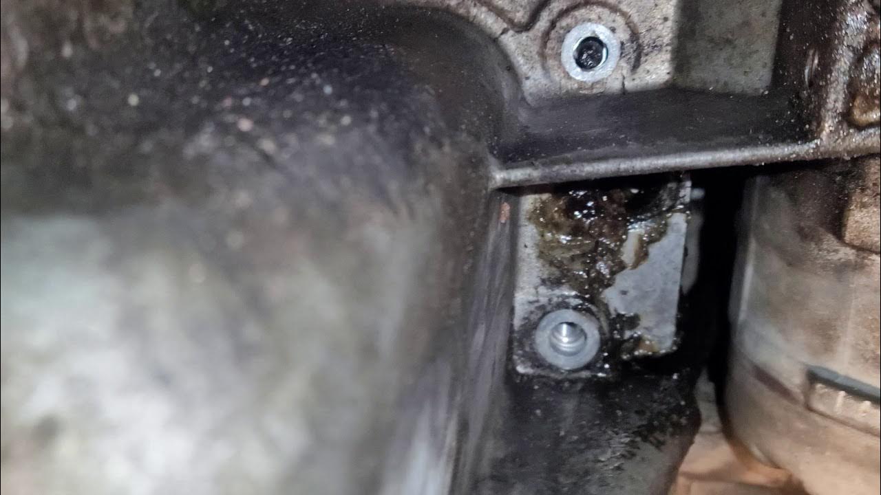 Remove oil pan from chrysler 300, dodge charger, magnum 2.7 engine