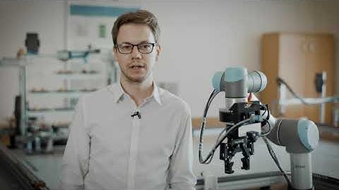 Portrait Drawing Robot (with English subtitles)