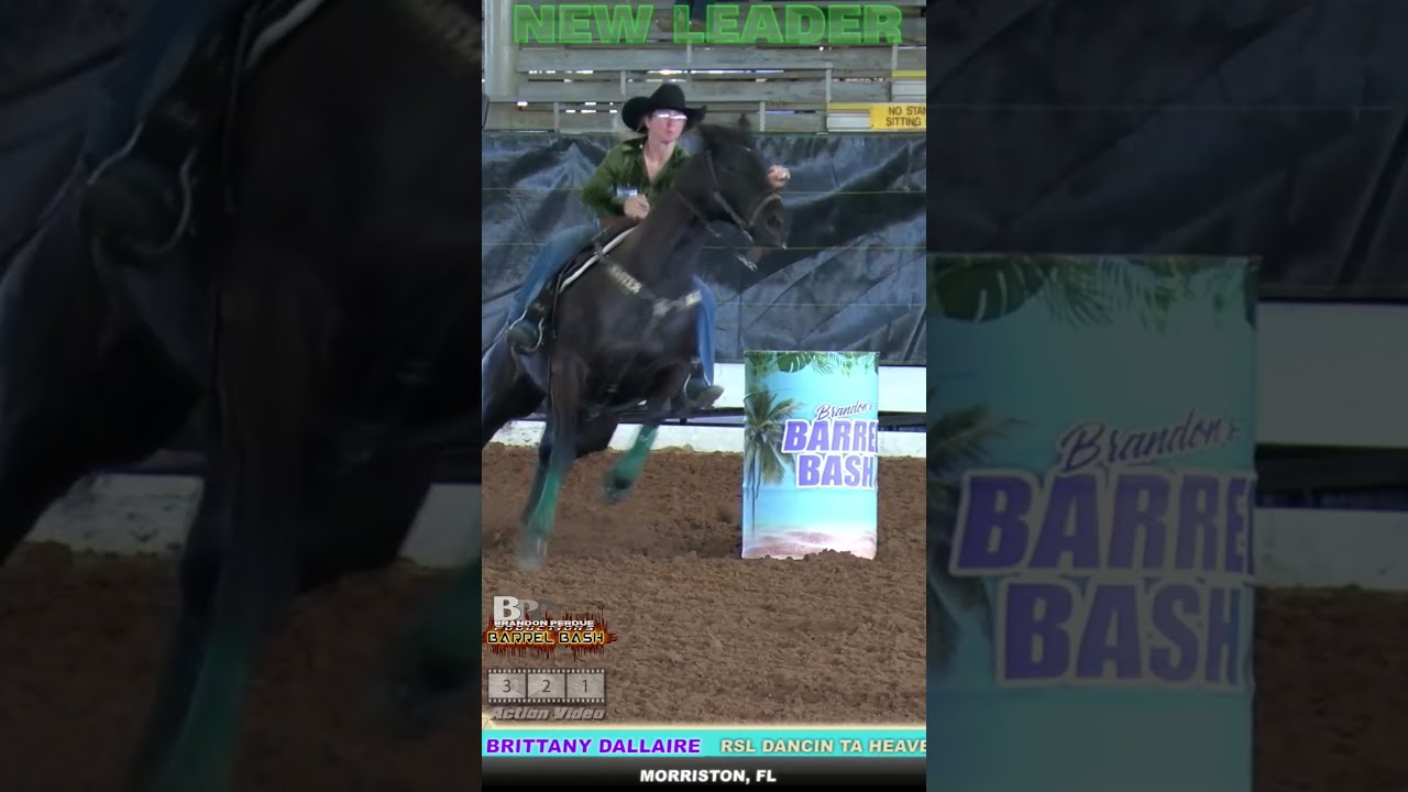 Futurity Go 1 BRITTANY DALLAIRE On RSL DANCIN TA HEAVEN 14 243