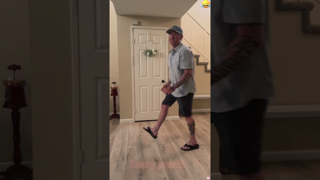 Scary pranks #prankwars #prankvideo #pranks #funnyprank #scared #scareprank #funnyvideos #funny