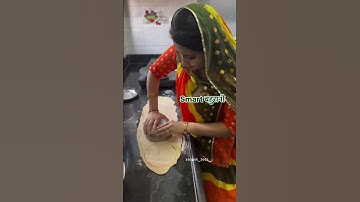 Viral Video Shows Time-Saving Tip To Prepare Rotis Quickly #shorts #trending #viral