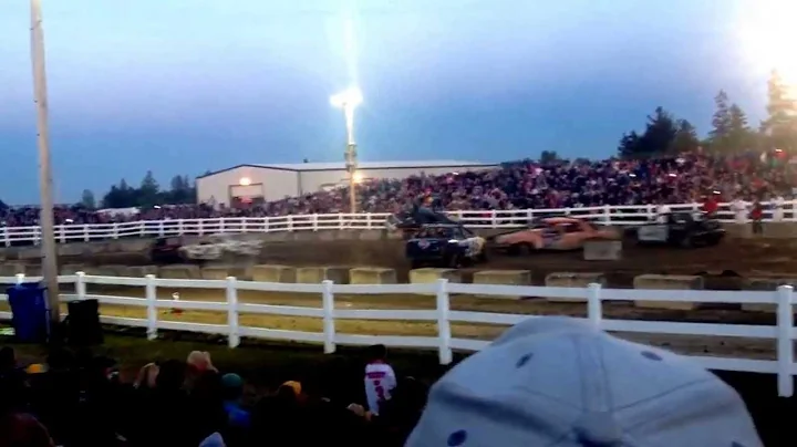 Brampton demolition fig 8 heat 1 , 2013