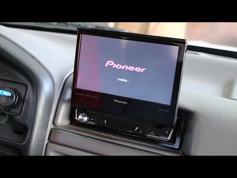 Pioneer AVH-3400NEX Apple CarPlay in 1995 Ford F-350